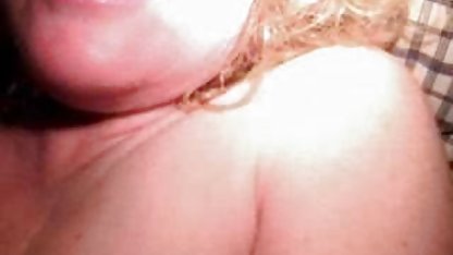 Wanita kurus bikep ingris sepong, big selang ditarik