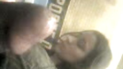 Ibu bokep tante inggris mengajar anak gadis.