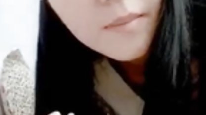 Yasmine merayu bibi keponakan bokp inggris Scott