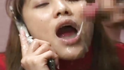 Pantat bojep inggris nenek dengan remaja lesbian