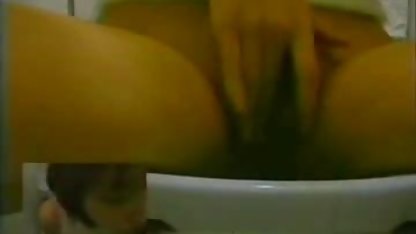 Horny bkep inggris pelacur di kota menghibur lima ayam untuk menutupi jumat