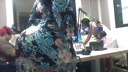 Waktu bokep full inggris mandi bagi orang-orang muda