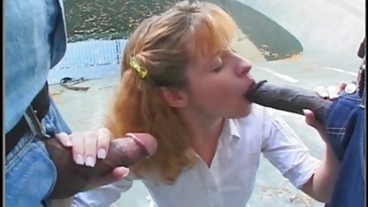 Chloe Lamb solo webcam bokeb inggeris