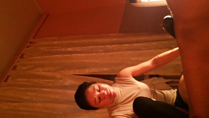 Gadis muda di bokep tante inggris kamar mandi