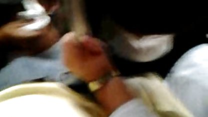 Rambut pirang lesbian cinta dengan Natalie dan Amy bokeb inggeris emas